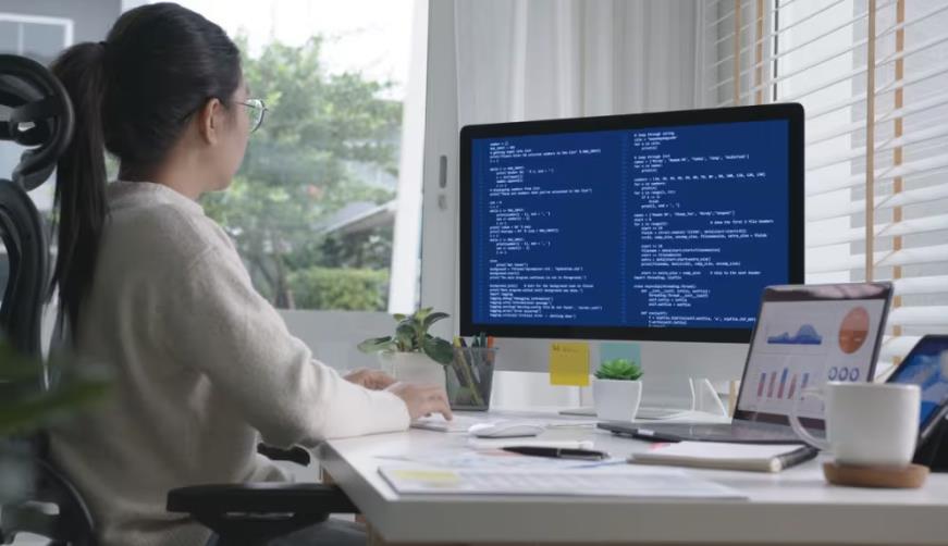 诸城市企业数字化解决方案:机器学习赋能商业模式升级的核心路径